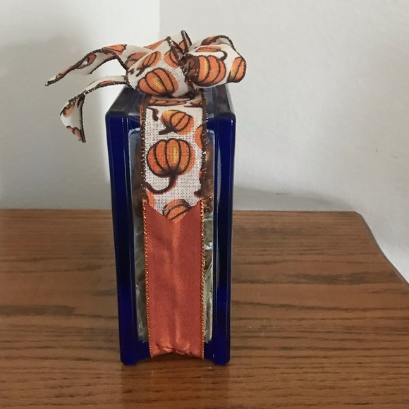 🍁Fall is upon us with pumpkin delight🍁 - Picture 3 of 7